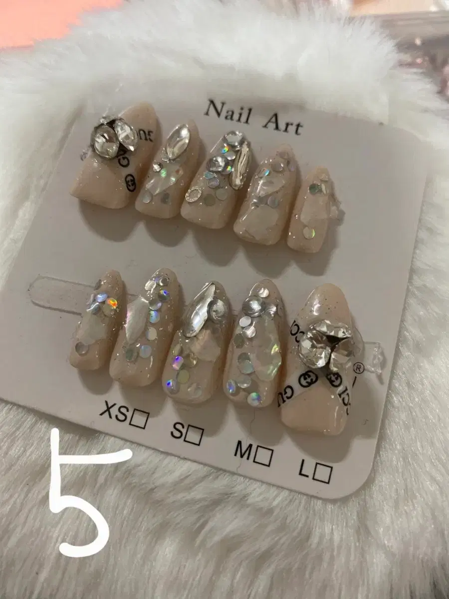 thumbnail-4